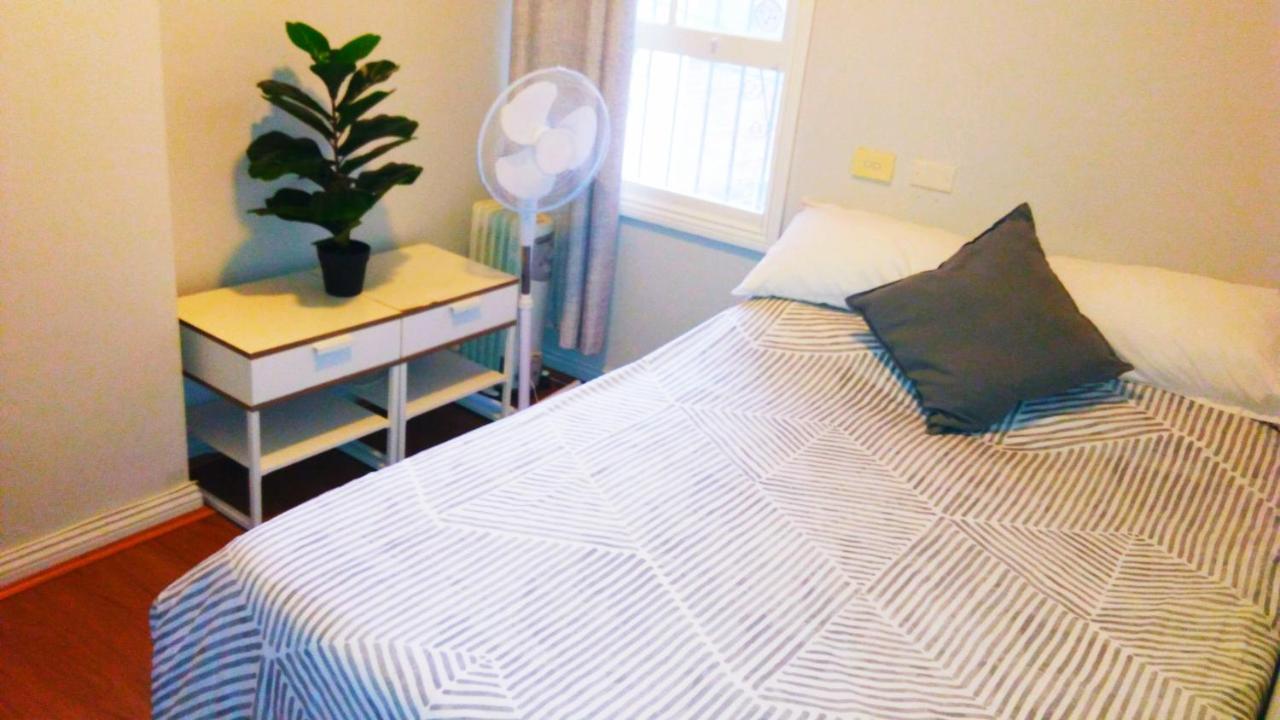 Asylum Sydney Backpackers Hostel Exterior photo